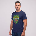 Camiseta Brasil Acima De Tudo, Deus Acima De Todos. - Azul Marinho — Camiseta Brasil Acima De Tudo, Deus Acima De Todos. - Azul Marinho (com modelo)